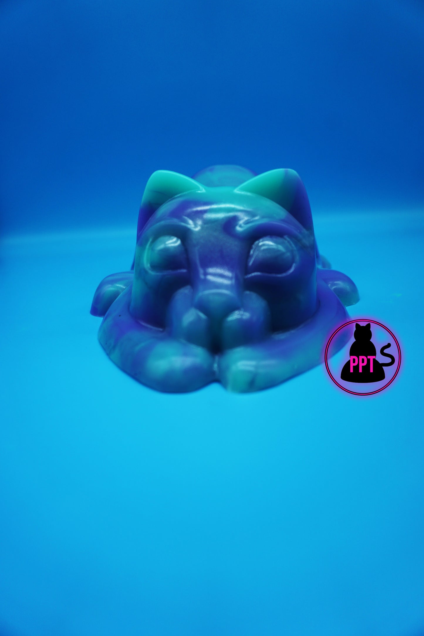 Pussy Cat Grinder