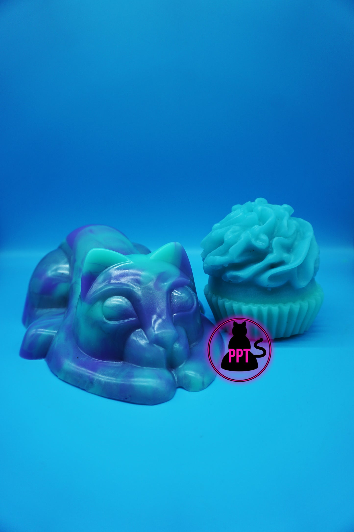 Pussy Cat Grinder